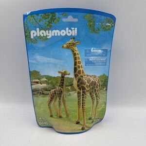Playmobil Zoo Animals Giraffe with Calf Set # 6640 NEW